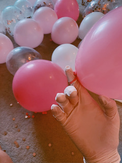 how to make a beautiful balloon garland by yourself